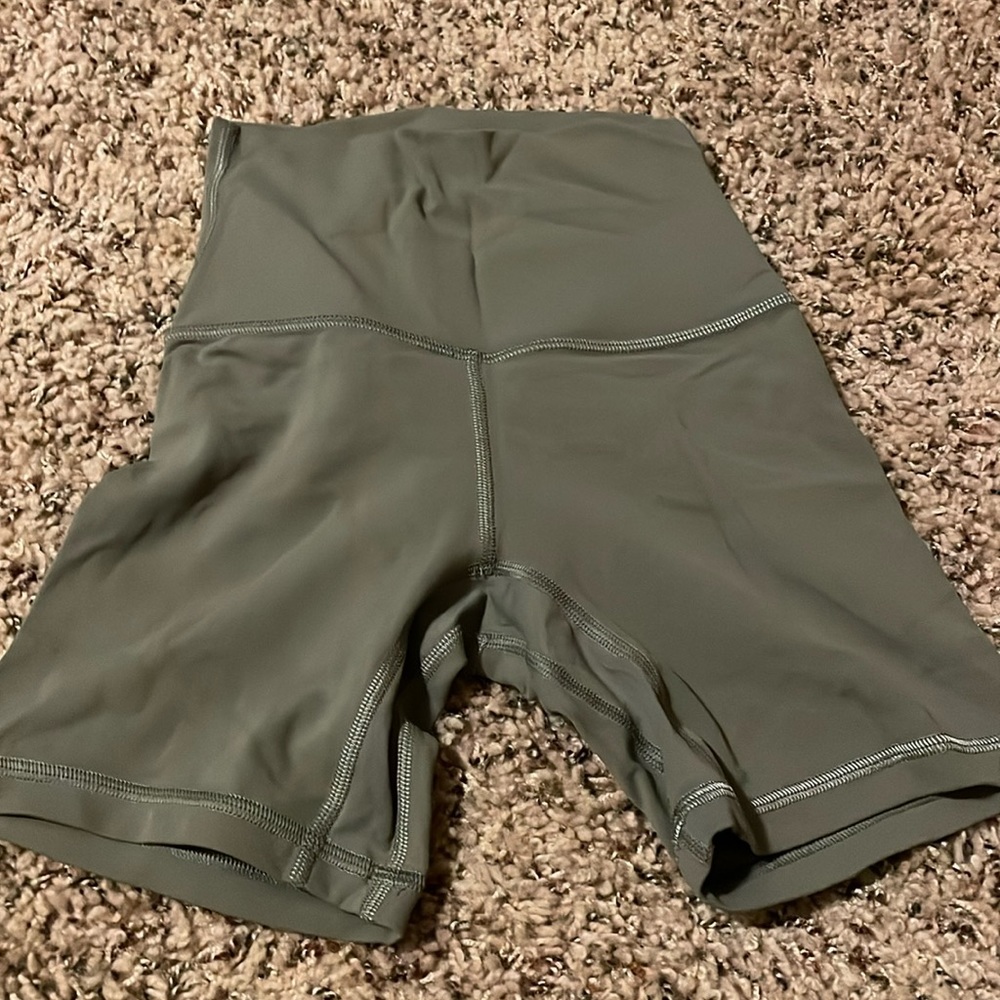 Lululemon align shorts